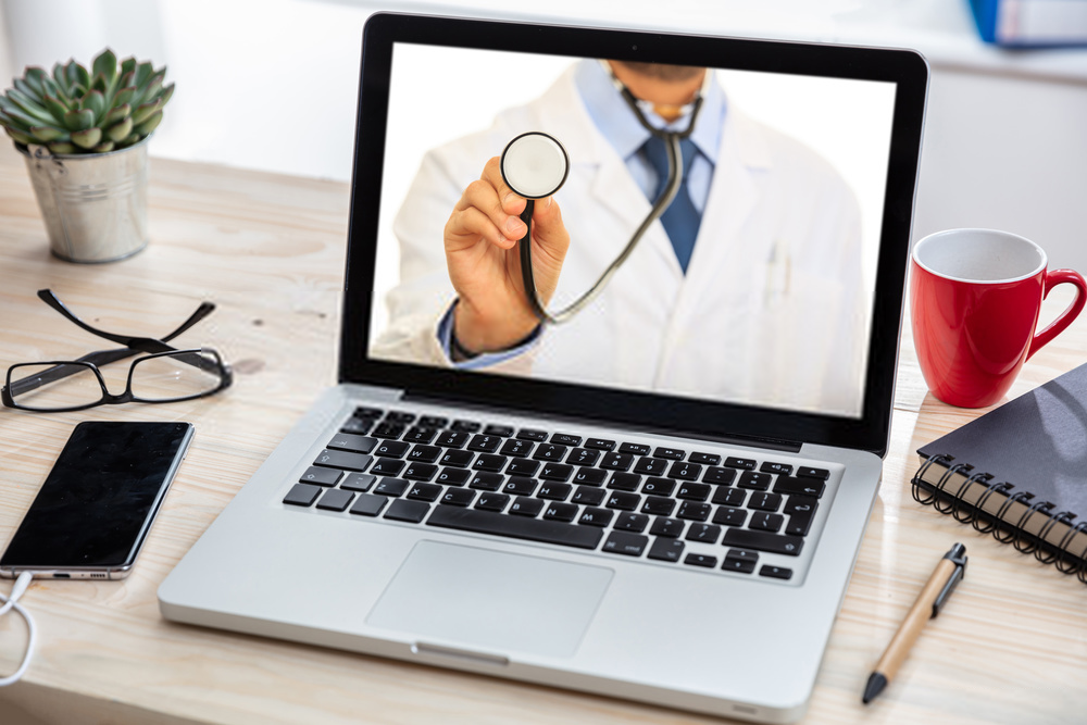 Seiring dengan perkembangan teknologi komunikasi dan informasi, dengan adanya telemedicine pelayanan kesehatan yang dilakukan oleh dokter sekarang tidak lagi terbatas oleh jarak dan posisi geografis, sehingga pelayanan kesehatan dapat menjadi lebih terjangkau bahkan bagi orang-orang yang tinggal di daerah pelosok. Pelayanan kesehatan jarak jauh yang bisa diberikan meliputi pertukaran informasi kemungkinan diagnosis, pengobatan dan pencegahan [&hellip;]