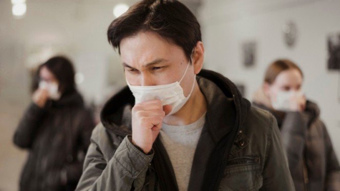 TBC atau tuberkulosis merupakan salah satu jenis penyakit paru-paru yang disebabkan oleh bakteri Mycobacterium tuberculosis. Di Indonesia, TBC merupakan penyakit dengan kasus penyebaran yang tinggi. Baca Juga: Bahaya TB pada Anak yang Perlu Sahabat Ketahui Direktur Pencegahan dan Pengendalian Penyakit Menular Kementerian Kesehatan, dr. Wiendra Waworuntu mengungkapkan bahwa Indonesia adalah negara dengan kasus TBC terbesar [&hellip;]