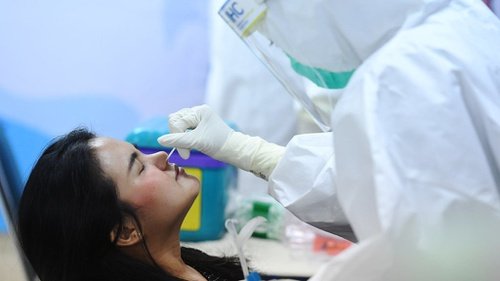 Memasuki bulan Ramadan, Sahabat Sehat mungkin bertanya tanya apakah boleh melakukan pemeriksaan Covid-19 seperti tes Swab (PCR dan antigen) karena dikhawatirkan membatalkan puasa? Baca Juga: Boleh Vaksin di Bulan Ramadan, Berikut Tips dan Persiapannya! Mengenai hal tersebut, Majelis Ulama Indonesia (MUI) menyatakan bahwa tes swab tetap boleh dilaksanakan selama bulan Ramadan dan tidak membatalkan puasa. [&hellip;]