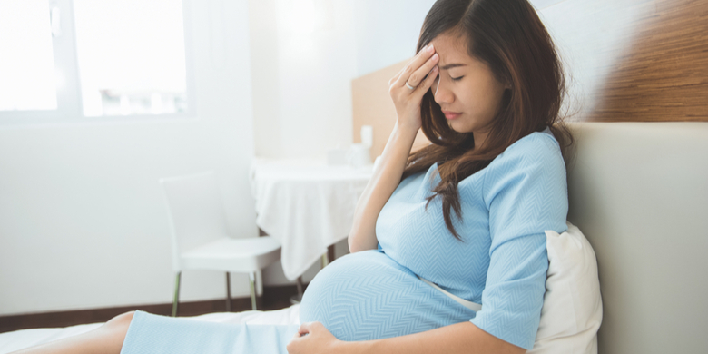 Flu merupakan penyakit yang umum terjadi, termasuk pada ibu hamil. Meski memiliki gejala yang ringan dan merupakan self limiting disease (dapat sembuh sendiri) dimana kondisi umumnya akan membaik dalam waktu sekitar 3 – 7 hari, akan tetapi pada ibu hamil flu dapat berlangsung lebih lama. Selain itu, flu pada ibu hamil juga dapat memicu munculnya [&hellip;]