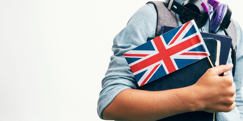 Dalam waktu beberapa bulan, tahun ajaran baru akan dimulai. Bagi kamu yang akan kuliah di United Kingdom (UK), biasanya perkuliahan dimulai di bulan September (fall intake). Menetap dalam jangka waktu singkat ataupun lama membutuhkan persiapan yang bagus. Baik dari segi finansial, mental, juga kesehatan. Sebagai mahasiswa baru di universitas baru dan warga baru di negara [&hellip;]