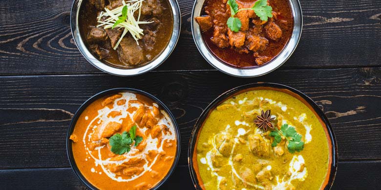 Menjelang Hari Raya Idul Adha, rencana pengolahan daging kurban diantaranya daging sapi dan daging kambing sudah mulai dipikirkan, terutama oleh para ibu-ibu. Ada yang akan membuatnya menjadi rendang, soto, semur, tongseng, sate, dan masih banyak lagi. Wah, membayangkannya saja sudah bikin lapar ya. Kalau membicarakan rasa, keduanya pasti sama-sama enak. Tapi bagaimana dengan gizinya? Adakah [&hellip;]